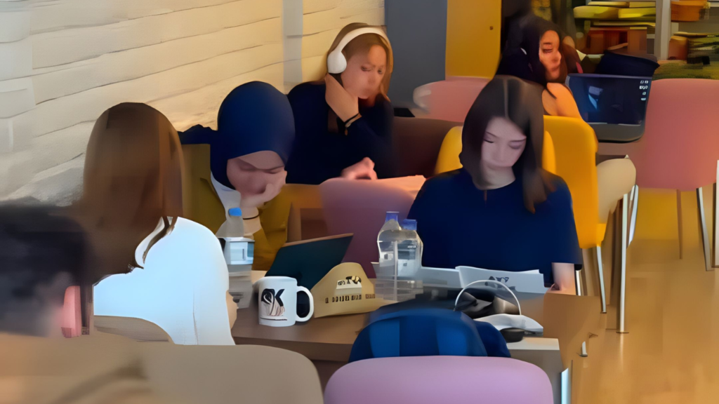 Sınav planlaması ve verimli çalışma için ideal ortam, 4K VIP Kütüphane Sincan